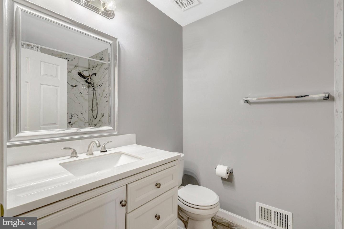 6935 LITTLE JOHN CT, HAYMARKET, Virginia 20169, 5 Bedrooms Bedrooms, ,4 BathroomsBathrooms,Residential,For sale,6935 LITTLE JOHN CT,VAPW2107566 MLS # VAPW2107566