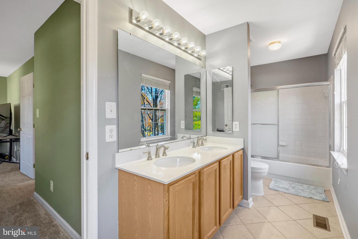 6935 LITTLE JOHN CT, HAYMARKET, Virginia 20169, 5 Bedrooms Bedrooms, ,4 BathroomsBathrooms,Residential,For sale,6935 LITTLE JOHN CT,VAPW2107566 MLS # VAPW2107566