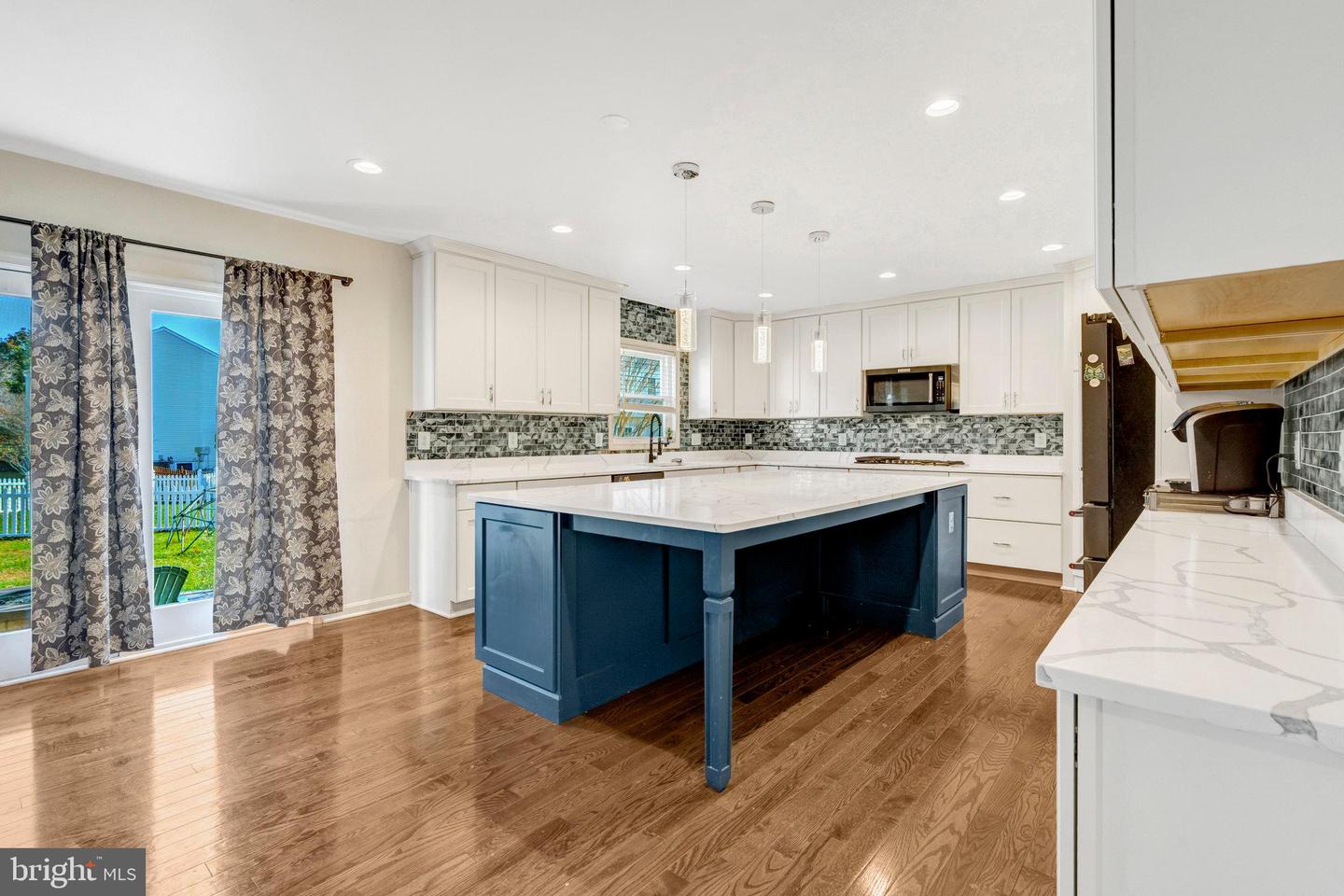 6935 LITTLE JOHN CT, HAYMARKET, Virginia 20169, 5 Bedrooms Bedrooms, ,4 BathroomsBathrooms,Residential,For sale,6935 LITTLE JOHN CT,VAPW2107566 MLS # VAPW2107566