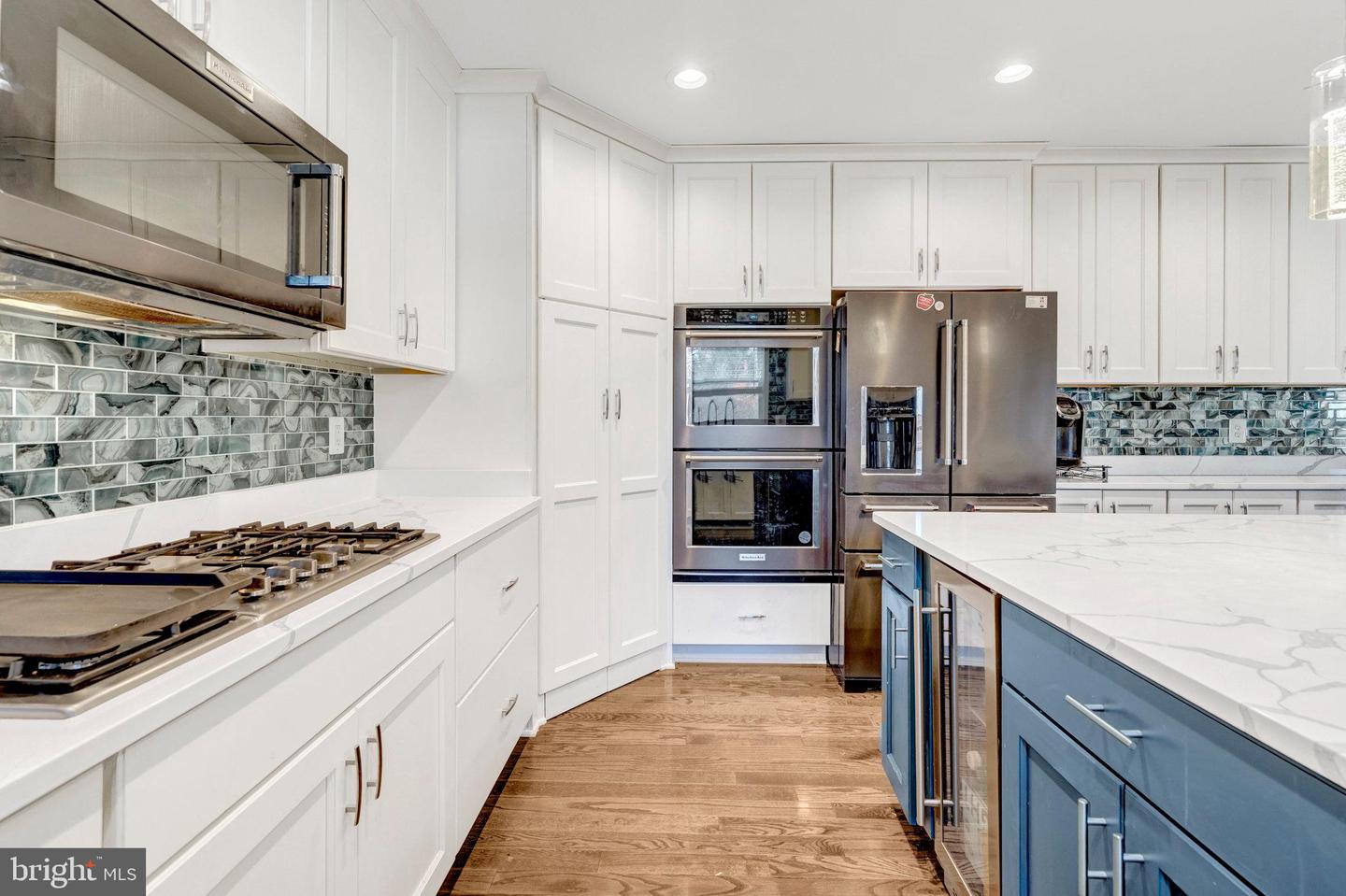 6935 LITTLE JOHN CT, HAYMARKET, Virginia 20169, 5 Bedrooms Bedrooms, ,4 BathroomsBathrooms,Residential,For sale,6935 LITTLE JOHN CT,VAPW2107566 MLS # VAPW2107566