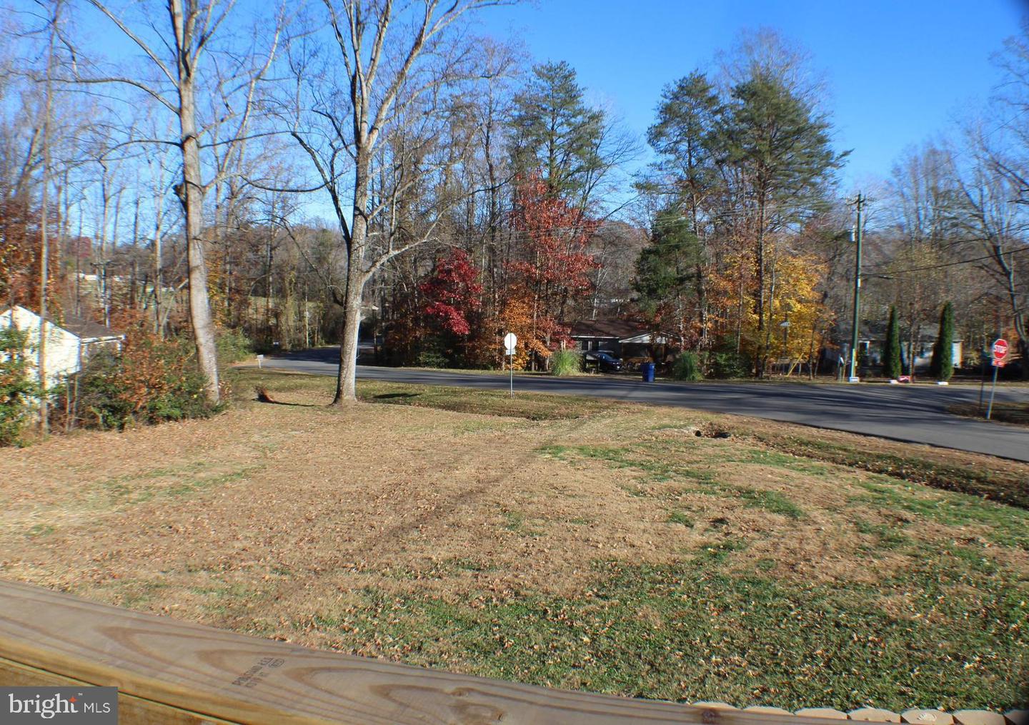 107 BOUNDARY DR, STAFFORD, Virginia 22556, 3 Bedrooms Bedrooms, ,1 BathroomBathrooms,Residential,For sale,107 BOUNDARY DR,VAST2044136 MLS # VAST2044136