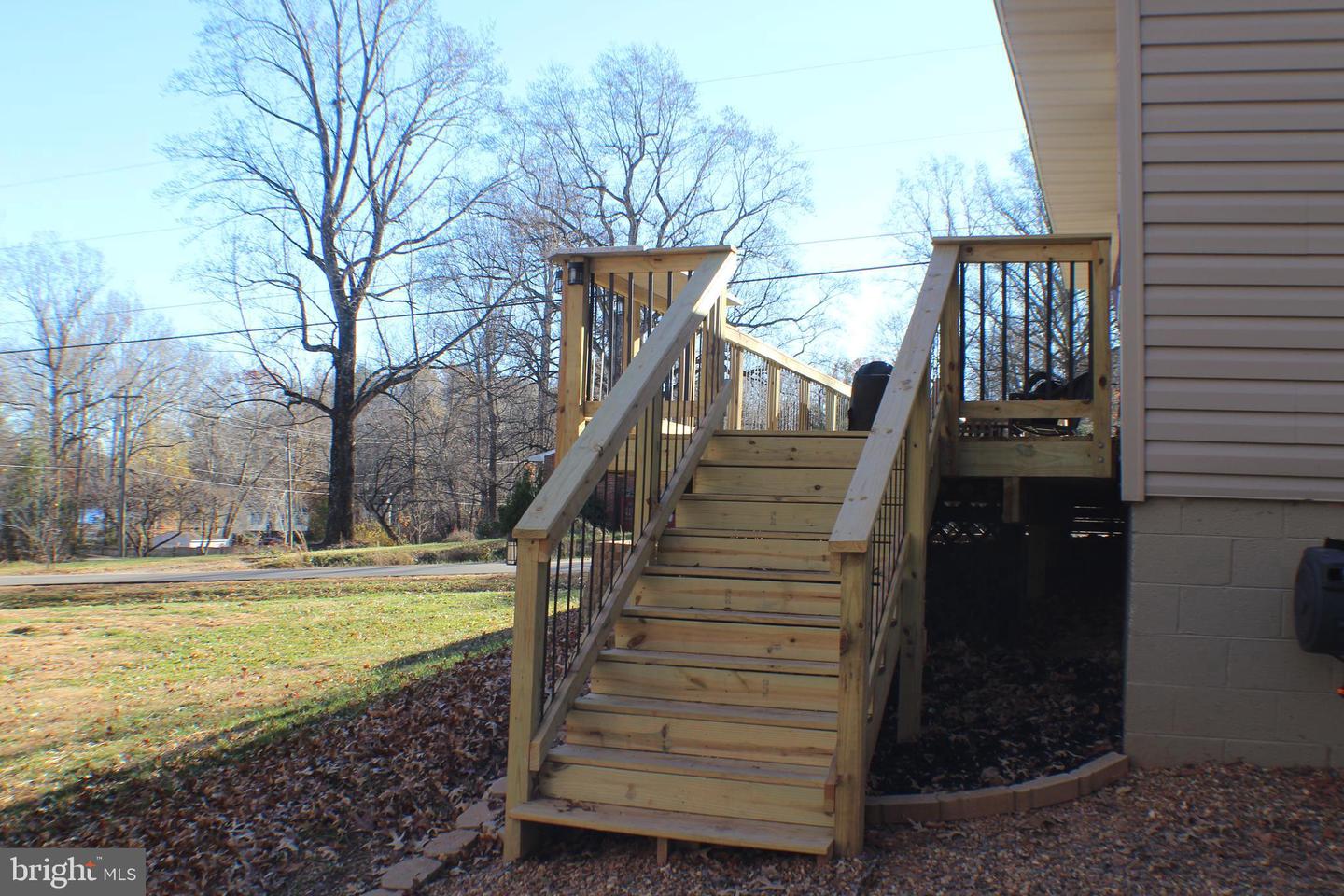 107 BOUNDARY DR, STAFFORD, Virginia 22556, 3 Bedrooms Bedrooms, ,1 BathroomBathrooms,Residential,For sale,107 BOUNDARY DR,VAST2044136 MLS # VAST2044136