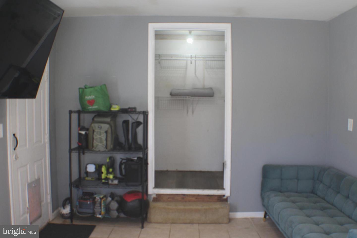 107 BOUNDARY DR, STAFFORD, Virginia 22556, 3 Bedrooms Bedrooms, ,1 BathroomBathrooms,Residential,For sale,107 BOUNDARY DR,VAST2044136 MLS # VAST2044136