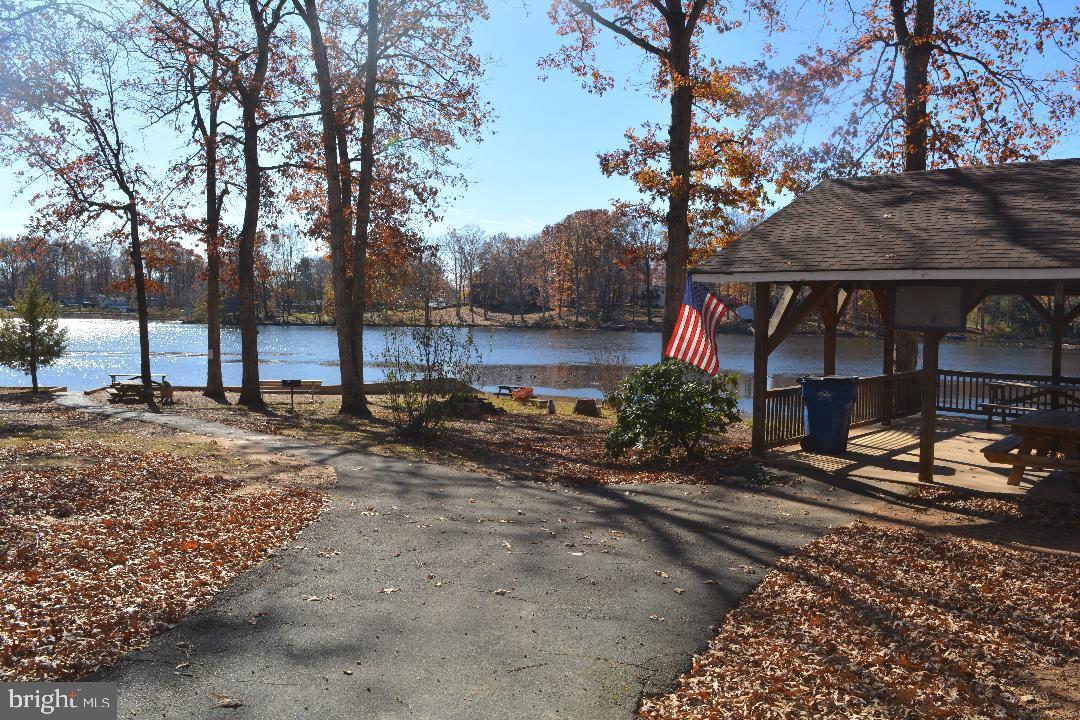 107 BOUNDARY DR, STAFFORD, Virginia 22556, 3 Bedrooms Bedrooms, ,1 BathroomBathrooms,Residential,For sale,107 BOUNDARY DR,VAST2044136 MLS # VAST2044136