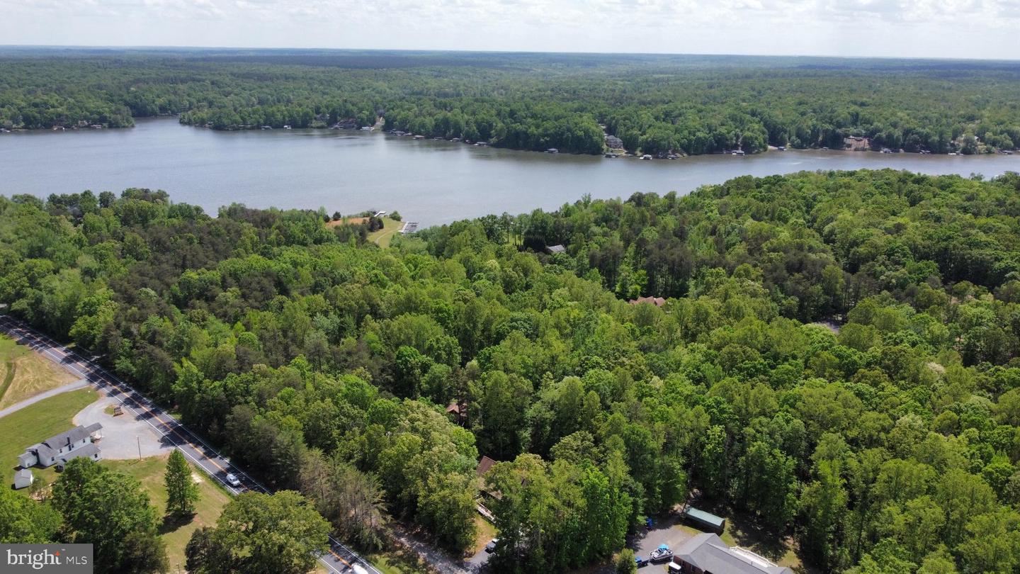 9947 KENTUCKY SPRINGS RD, MINERAL, Virginia 23117, 4 Bedrooms Bedrooms, 11 Rooms Rooms,2 BathroomsBathrooms,Residential,For sale,9947 KENTUCKY SPRINGS RD,VALA2008886 MLS # VALA2008886