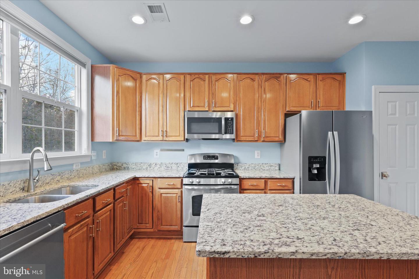 15680 AVOCET LOOP, WOODBRIDGE, Virginia 22191, 3 Bedrooms Bedrooms, ,3 BathroomsBathrooms,Residential,For sale,15680 AVOCET LOOP,VAPW2107628 MLS # VAPW2107628