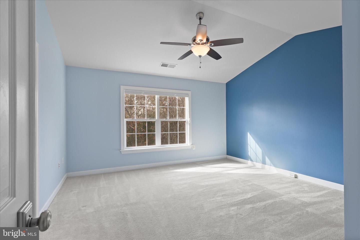 15680 AVOCET LOOP, WOODBRIDGE, Virginia 22191, 3 Bedrooms Bedrooms, ,3 BathroomsBathrooms,Residential,For sale,15680 AVOCET LOOP,VAPW2107628 MLS # VAPW2107628