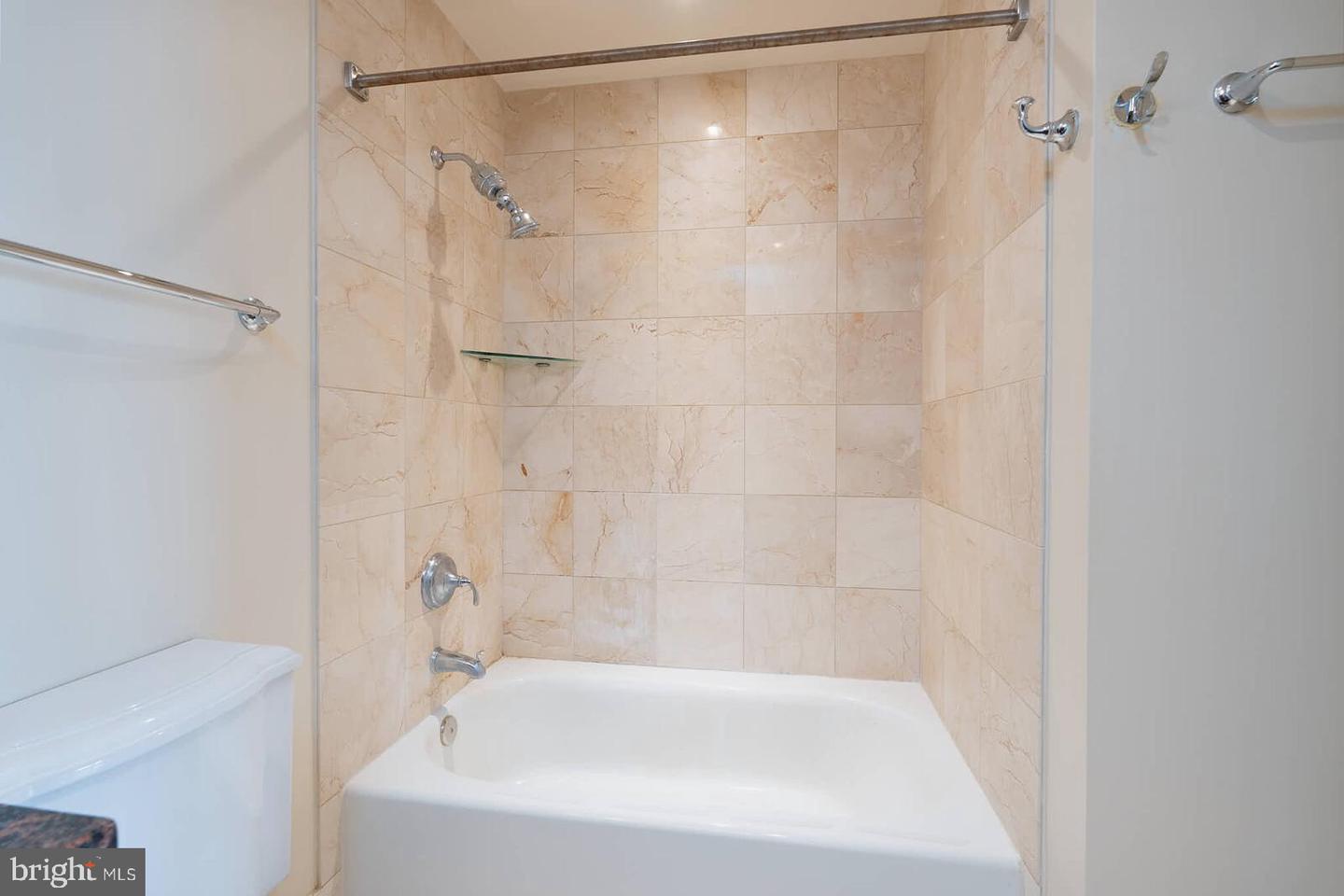 8220 CRESTWOOD HEIGHTS DR #714, MCLEAN, Virginia 22102, 1 Bedroom Bedrooms, 6 Rooms Rooms,1 BathroomBathrooms,Residential,For sale,8220 CRESTWOOD HEIGHTS DR #714,VAFX2278732 MLS # VAFX2278732 8220 CRESTWOOD HEIGHTS DR #714, MCLEAN, Virginia 22102, 1 Bedroom Bedrooms, 6 Rooms Rooms,1 BathroomBathrooms,Residential,For sale,8220 CRESTWOOD HEIGHTS DR #714,VAFX2278732 MLS # VAFX2278732