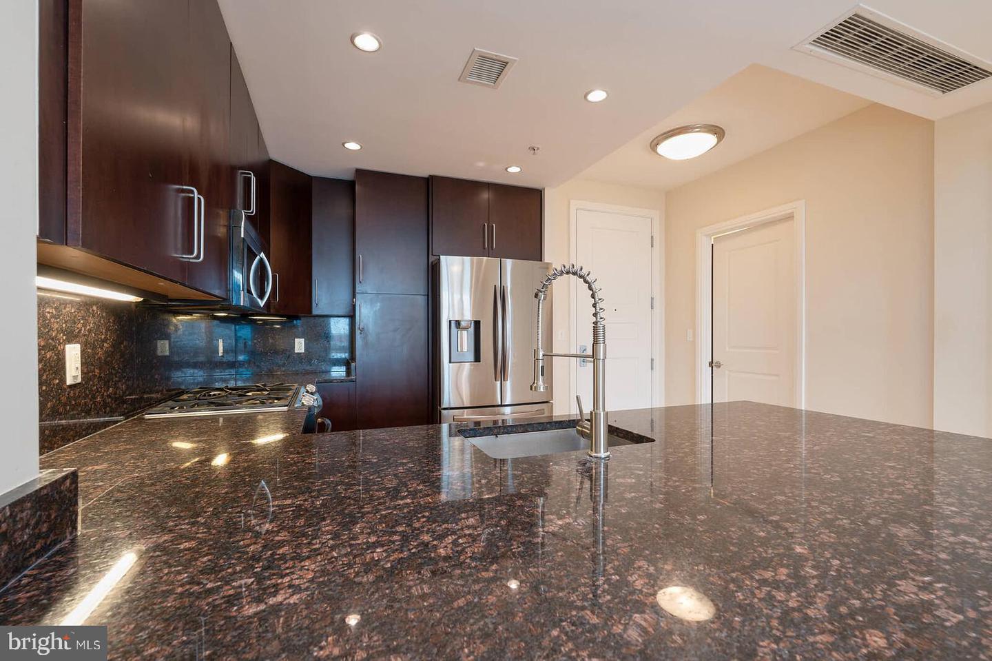 8220 CRESTWOOD HEIGHTS DR #714, MCLEAN, Virginia 22102, 1 Bedroom Bedrooms, 6 Rooms Rooms,1 BathroomBathrooms,Residential,For sale,8220 CRESTWOOD HEIGHTS DR #714,VAFX2278732 MLS # VAFX2278732 8220 CRESTWOOD HEIGHTS DR #714, MCLEAN, Virginia 22102, 1 Bedroom Bedrooms, 6 Rooms Rooms,1 BathroomBathrooms,Residential,For sale,8220 CRESTWOOD HEIGHTS DR #714,VAFX2278732 MLS # VAFX2278732