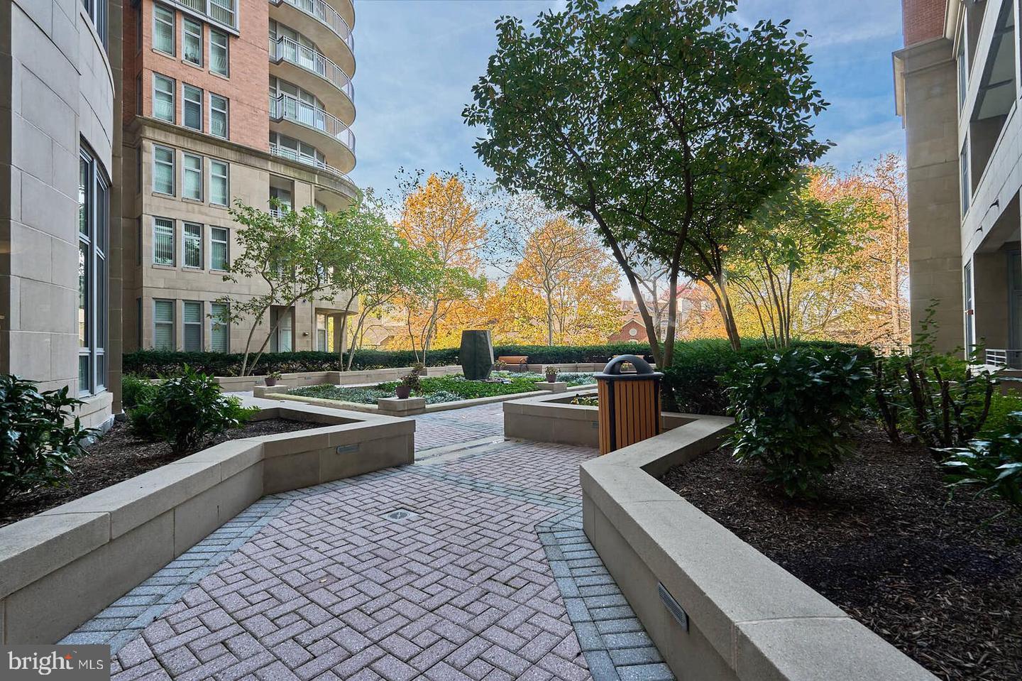 8220 CRESTWOOD HEIGHTS DR #714, MCLEAN, Virginia 22102, 1 Bedroom Bedrooms, 6 Rooms Rooms,1 BathroomBathrooms,Residential,For sale,8220 CRESTWOOD HEIGHTS DR #714,VAFX2278732 MLS # VAFX2278732 8220 CRESTWOOD HEIGHTS DR #714, MCLEAN, Virginia 22102, 1 Bedroom Bedrooms, 6 Rooms Rooms,1 BathroomBathrooms,Residential,For sale,8220 CRESTWOOD HEIGHTS DR #714,VAFX2278732 MLS # VAFX2278732