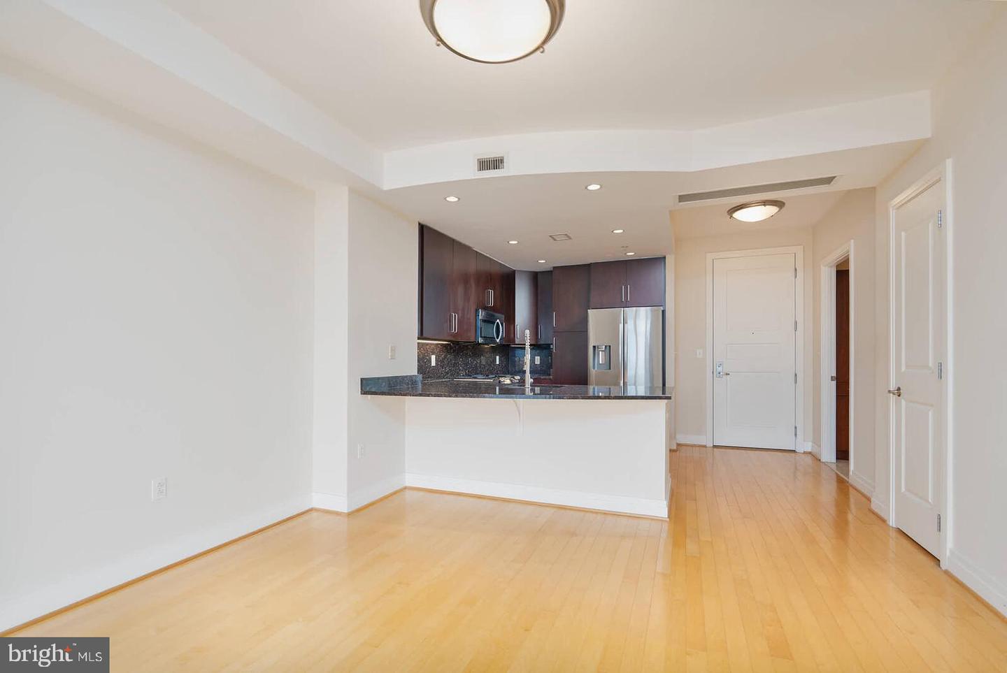 8220 CRESTWOOD HEIGHTS DR #714, MCLEAN, Virginia 22102, 1 Bedroom Bedrooms, 6 Rooms Rooms,1 BathroomBathrooms,Residential,For sale,8220 CRESTWOOD HEIGHTS DR #714,VAFX2278732 MLS # VAFX2278732 8220 CRESTWOOD HEIGHTS DR #714, MCLEAN, Virginia 22102, 1 Bedroom Bedrooms, 6 Rooms Rooms,1 BathroomBathrooms,Residential,For sale,8220 CRESTWOOD HEIGHTS DR #714,VAFX2278732 MLS # VAFX2278732