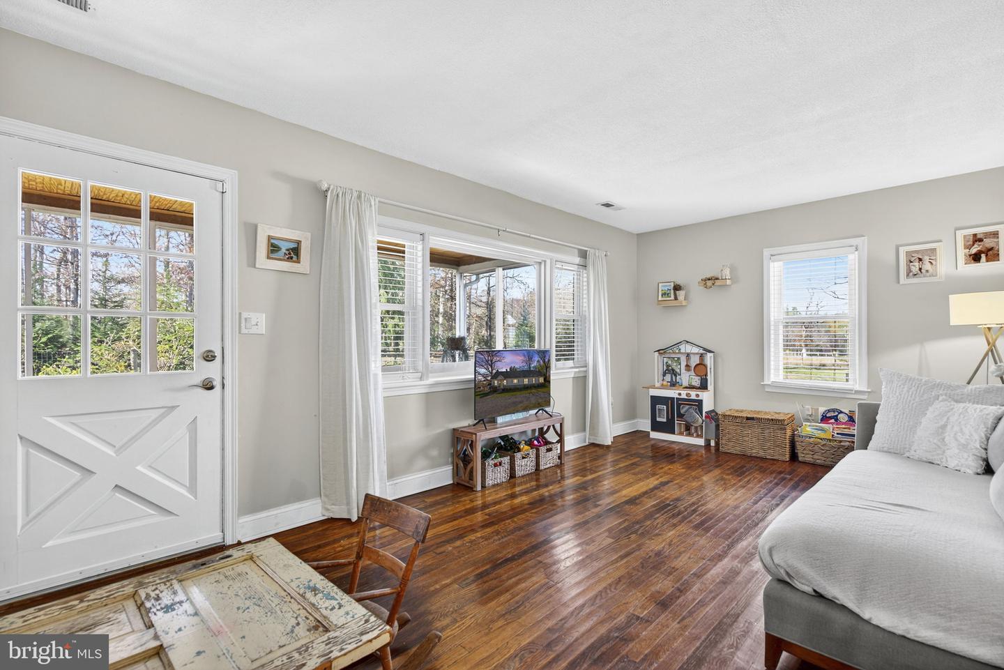 18321 CARRICO MILLS RD, STEVENSBURG, Virginia 22741, 3 Bedrooms Bedrooms, ,2 BathroomsBathrooms,Residential,For sale,18321 CARRICO MILLS RD,VACU2012048 MLS # VACU2012048 18321 CARRICO MILLS RD, STEVENSBURG, Virginia 22741, 3 Bedrooms Bedrooms, ,2 BathroomsBathrooms,Residential,For sale,18321 CARRICO MILLS RD,VACU2012048 MLS # VACU2012048