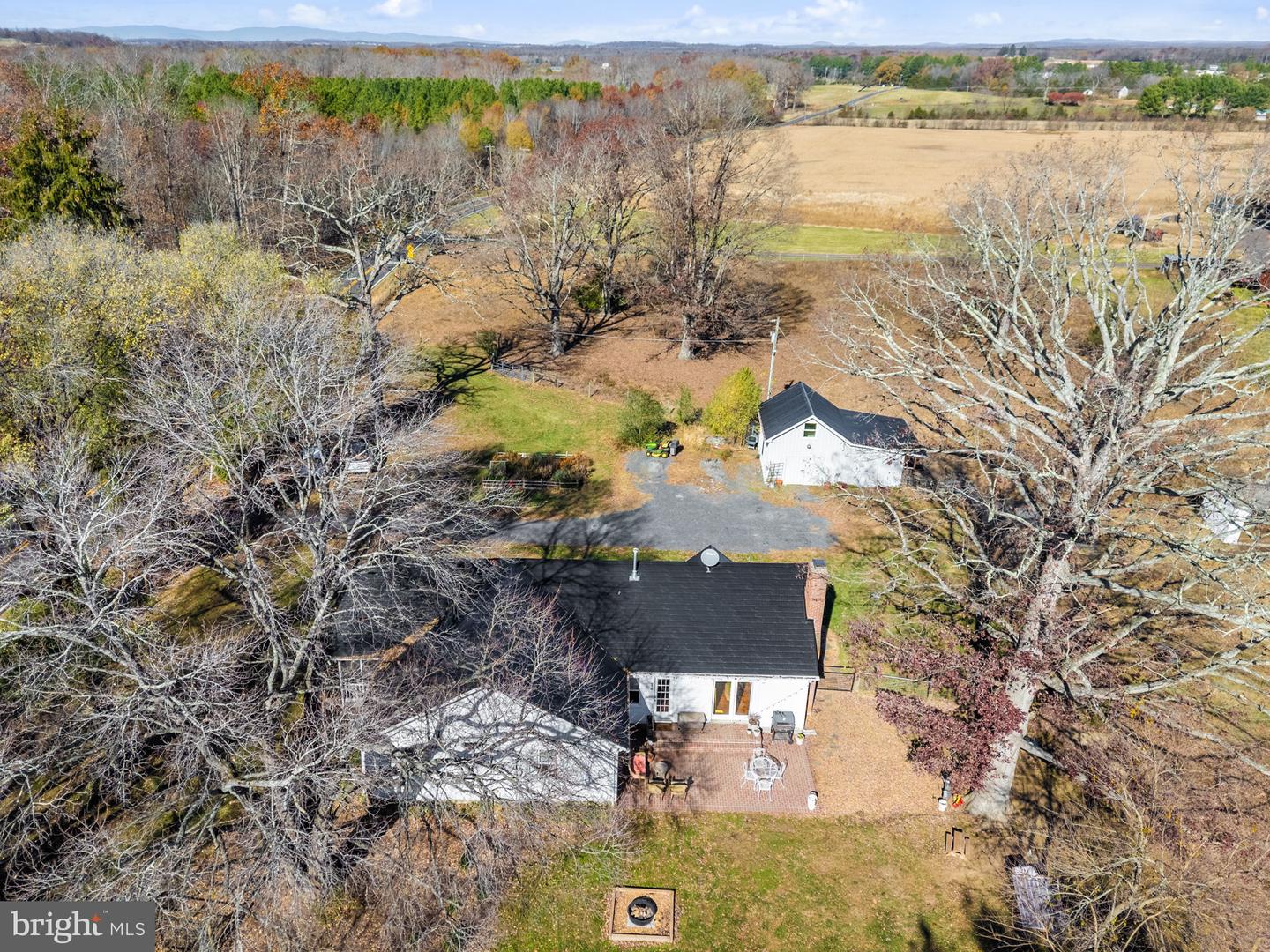 18321 CARRICO MILLS RD, STEVENSBURG, Virginia 22741, 3 Bedrooms Bedrooms, ,2 BathroomsBathrooms,Residential,For sale,18321 CARRICO MILLS RD,VACU2012048 MLS # VACU2012048 18321 CARRICO MILLS RD, STEVENSBURG, Virginia 22741, 3 Bedrooms Bedrooms, ,2 BathroomsBathrooms,Residential,For sale,18321 CARRICO MILLS RD,VACU2012048 MLS # VACU2012048