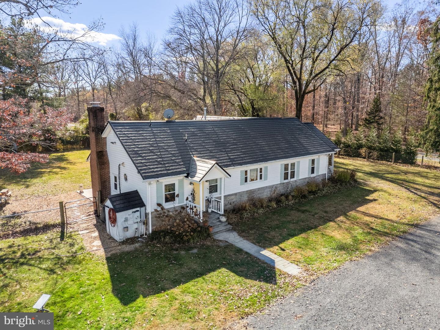 18321 CARRICO MILLS RD, STEVENSBURG, Virginia 22741, 3 Bedrooms Bedrooms, ,2 BathroomsBathrooms,Residential,For sale,18321 CARRICO MILLS RD,VACU2012048 MLS # VACU2012048 18321 CARRICO MILLS RD, STEVENSBURG, Virginia 22741, 3 Bedrooms Bedrooms, ,2 BathroomsBathrooms,Residential,For sale,18321 CARRICO MILLS RD,VACU2012048 MLS # VACU2012048