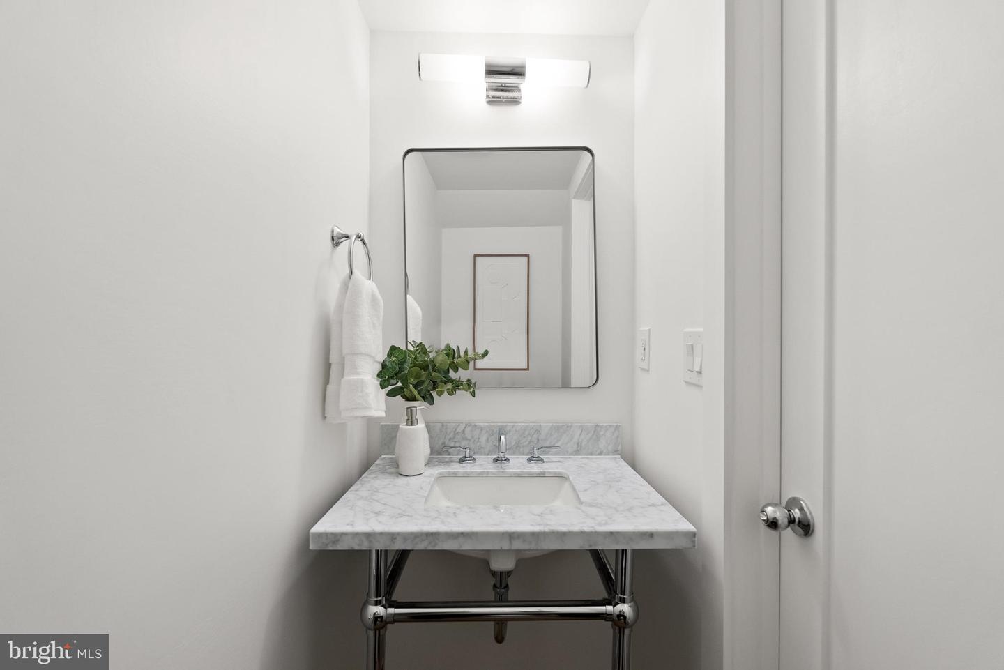 1822 11TH ST NW, WASHINGTON, District Of Columbia 20001, 3 Bedrooms Bedrooms, ,2 BathroomsBathrooms,Residential,For sale,1822 11TH ST NW,DCDC2231496 MLS # DCDC2231496