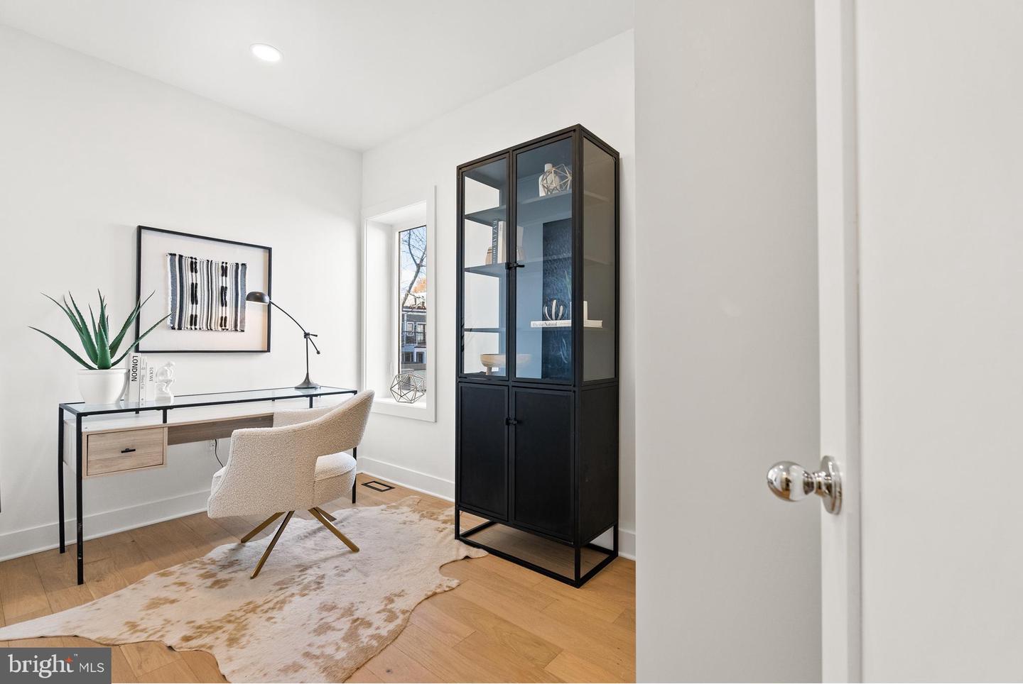 1822 11TH ST NW, WASHINGTON, District Of Columbia 20001, 3 Bedrooms Bedrooms, ,2 BathroomsBathrooms,Residential,For sale,1822 11TH ST NW,DCDC2231496 MLS # DCDC2231496