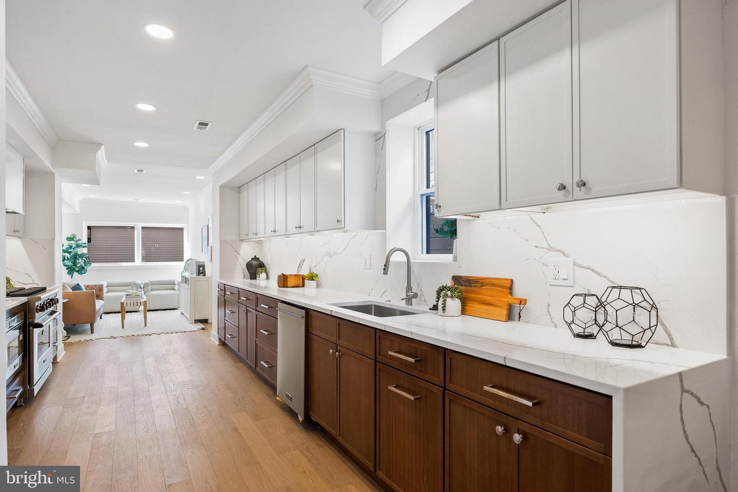 1822 11TH ST NW, WASHINGTON, District Of Columbia 20001, 3 Bedrooms Bedrooms, ,2 BathroomsBathrooms,Residential,For sale,1822 11TH ST NW,DCDC2231496 MLS # DCDC2231496