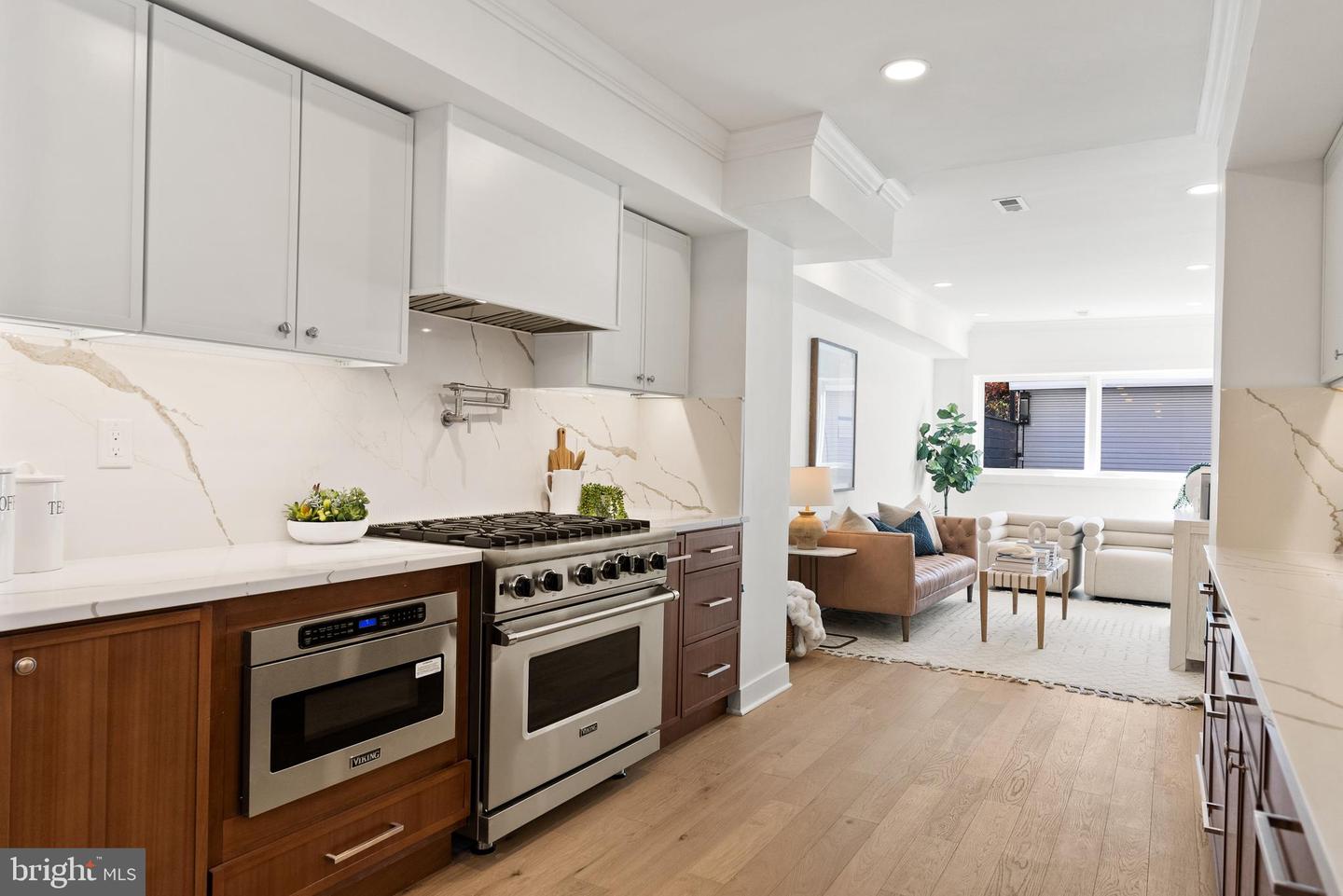 1822 11TH ST NW, WASHINGTON, District Of Columbia 20001, 3 Bedrooms Bedrooms, ,2 BathroomsBathrooms,Residential,For sale,1822 11TH ST NW,DCDC2231496 MLS # DCDC2231496