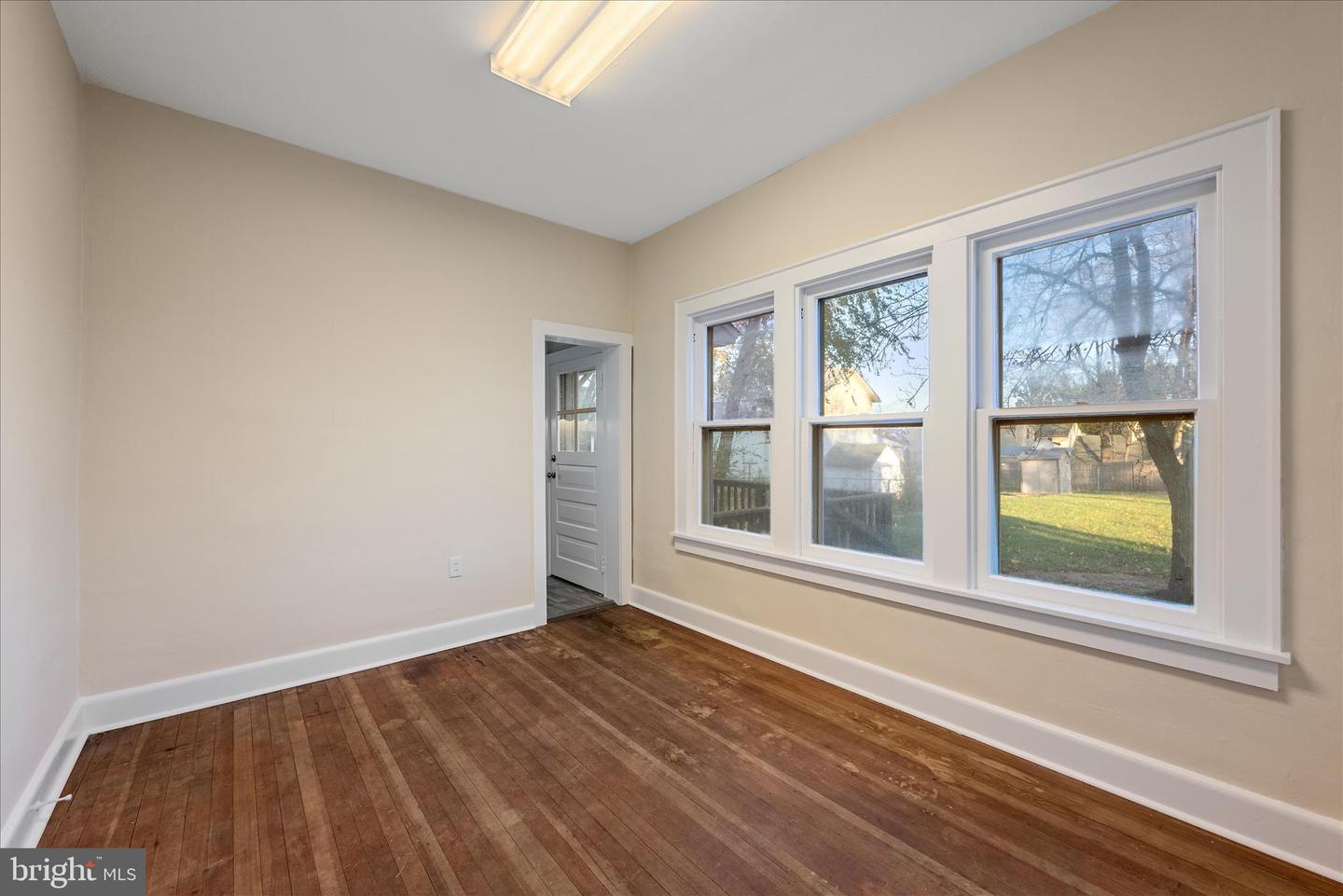 1006 S CAMERON ST, WINCHESTER, Virginia 22601, 4 Bedrooms Bedrooms, ,1 BathroomBathrooms,Residential,For sale,1006 S CAMERON ST,VAWI2009448 MLS # VAWI2009448 1006 S CAMERON ST, WINCHESTER, Virginia 22601, 4 Bedrooms Bedrooms, ,1 BathroomBathrooms,Residential,For sale,1006 S CAMERON ST,VAWI2009448 MLS # VAWI2009448