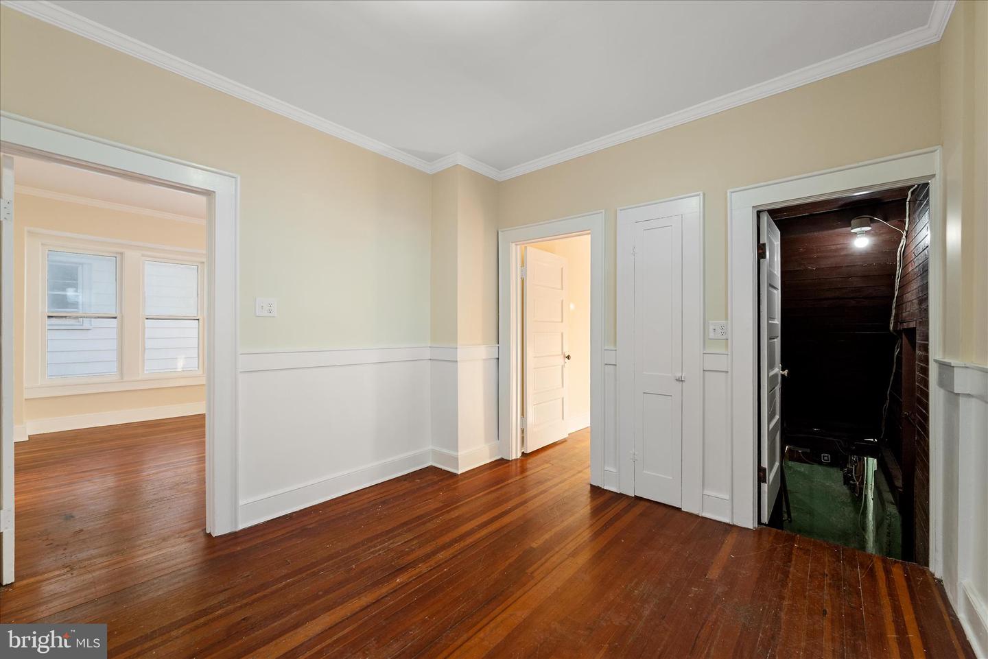 1006 S CAMERON ST, WINCHESTER, Virginia 22601, 4 Bedrooms Bedrooms, ,1 BathroomBathrooms,Residential,For sale,1006 S CAMERON ST,VAWI2009448 MLS # VAWI2009448 1006 S CAMERON ST, WINCHESTER, Virginia 22601, 4 Bedrooms Bedrooms, ,1 BathroomBathrooms,Residential,For sale,1006 S CAMERON ST,VAWI2009448 MLS # VAWI2009448