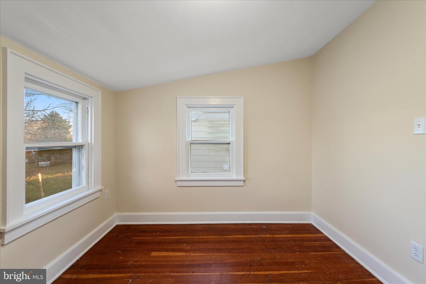 1006 S CAMERON ST, WINCHESTER, Virginia 22601, 4 Bedrooms Bedrooms, ,1 BathroomBathrooms,Residential,For sale,1006 S CAMERON ST,VAWI2009448 MLS # VAWI2009448 1006 S CAMERON ST, WINCHESTER, Virginia 22601, 4 Bedrooms Bedrooms, ,1 BathroomBathrooms,Residential,For sale,1006 S CAMERON ST,VAWI2009448 MLS # VAWI2009448