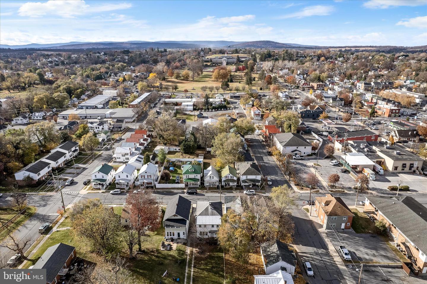 1006 S CAMERON ST, WINCHESTER, Virginia 22601, 4 Bedrooms Bedrooms, ,1 BathroomBathrooms,Residential,For sale,1006 S CAMERON ST,VAWI2009448 MLS # VAWI2009448 1006 S CAMERON ST, WINCHESTER, Virginia 22601, 4 Bedrooms Bedrooms, ,1 BathroomBathrooms,Residential,For sale,1006 S CAMERON ST,VAWI2009448 MLS # VAWI2009448