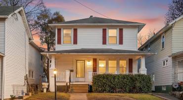 1006 S CAMERON ST, WINCHESTER, Virginia 22601, 4 Bedrooms Bedrooms, ,1 BathroomBathrooms,Residential,For sale,1006 S CAMERON ST,VAWI2009448 MLS # VAWI2009448