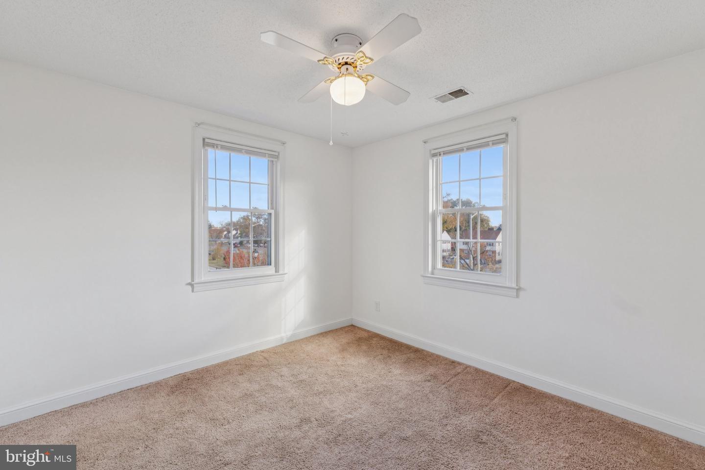 2813 ARLINGTON BLVD #159, ARLINGTON, Virginia 22201, 2 Bedrooms Bedrooms, ,1 BathroomBathrooms,Residential,For sale,2813 ARLINGTON BLVD #159,VAAR2065918 MLS # VAAR2065918 2813 ARLINGTON BLVD #159, ARLINGTON, Virginia 22201, 2 Bedrooms Bedrooms, ,1 BathroomBathrooms,Residential,For sale,2813 ARLINGTON BLVD #159,VAAR2065918 MLS # VAAR2065918