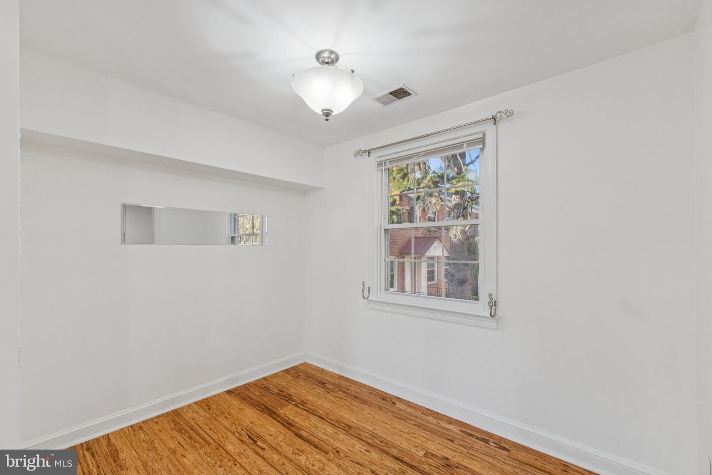 2813 ARLINGTON BLVD #159, ARLINGTON, Virginia 22201, 2 Bedrooms Bedrooms, ,1 BathroomBathrooms,Residential,For sale,2813 ARLINGTON BLVD #159,VAAR2065918 MLS # VAAR2065918 2813 ARLINGTON BLVD #159, ARLINGTON, Virginia 22201, 2 Bedrooms Bedrooms, ,1 BathroomBathrooms,Residential,For sale,2813 ARLINGTON BLVD #159,VAAR2065918 MLS # VAAR2065918