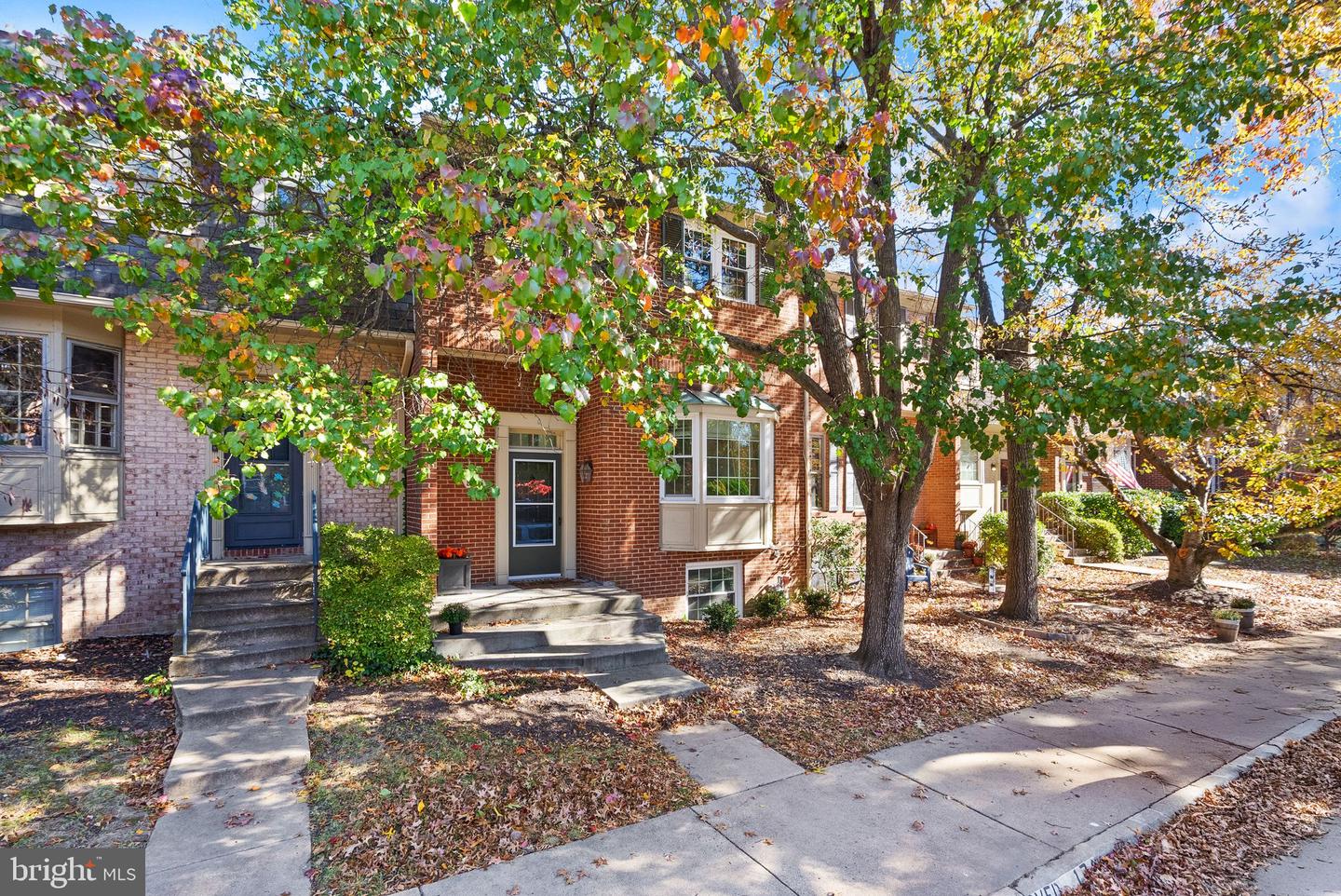 8205 CEDAR LANDING CT, ALEXANDRIA, Virginia 22306, 4 Bedrooms Bedrooms, ,3 BathroomsBathrooms,Residential,For sale,8205 CEDAR LANDING CT,VAFX2278556 MLS # VAFX2278556