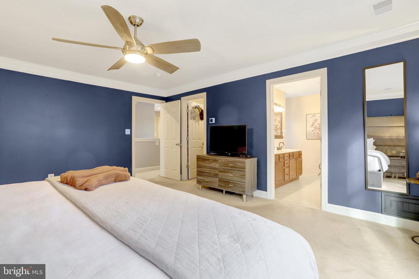 3402 8TH ST S, ARLINGTON, Virginia 22204, 5 Bedrooms Bedrooms, ,4 BathroomsBathrooms,Residential,For sale,3402 8TH ST S,VAAR2065930 MLS # VAAR2065930