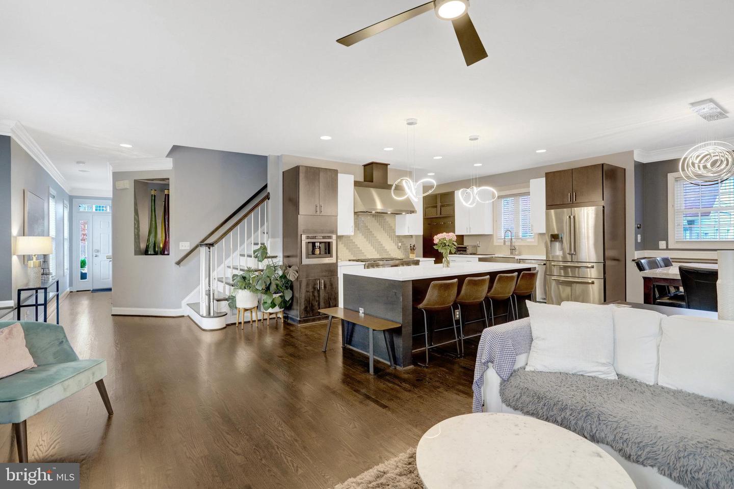 3402 8TH ST S, ARLINGTON, Virginia 22204, 5 Bedrooms Bedrooms, ,4 BathroomsBathrooms,Residential,For sale,3402 8TH ST S,VAAR2065930 MLS # VAAR2065930