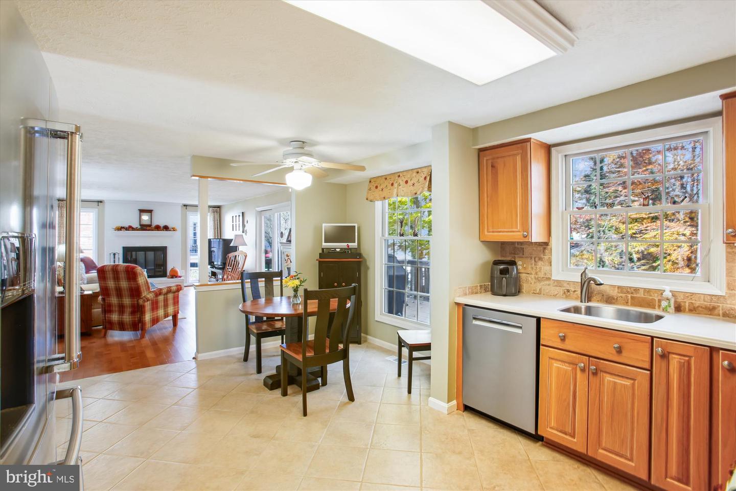 7729 MIDDLE VALLEY DR, SPRINGFIELD, Virginia 22153, 4 Bedrooms Bedrooms, ,2 BathroomsBathrooms,Residential,For sale,7729 MIDDLE VALLEY DR,VAFX2278584 MLS # VAFX2278584 7729 MIDDLE VALLEY DR, SPRINGFIELD, Virginia 22153, 4 Bedrooms Bedrooms, ,2 BathroomsBathrooms,Residential,For sale,7729 MIDDLE VALLEY DR,VAFX2278584 MLS # VAFX2278584