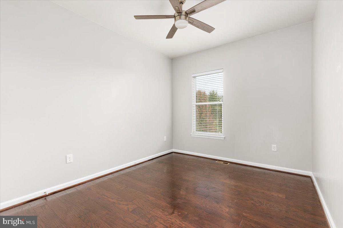 112 NORWICH CT, STEPHENS CITY, Virginia 22655, 6 Bedrooms Bedrooms, ,4 BathroomsBathrooms,Residential,For sale,112 NORWICH CT,VAFV2037992 MLS # VAFV2037992 112 NORWICH CT, STEPHENS CITY, Virginia 22655, 6 Bedrooms Bedrooms, ,4 BathroomsBathrooms,Residential,For sale,112 NORWICH CT,VAFV2037992 MLS # VAFV2037992