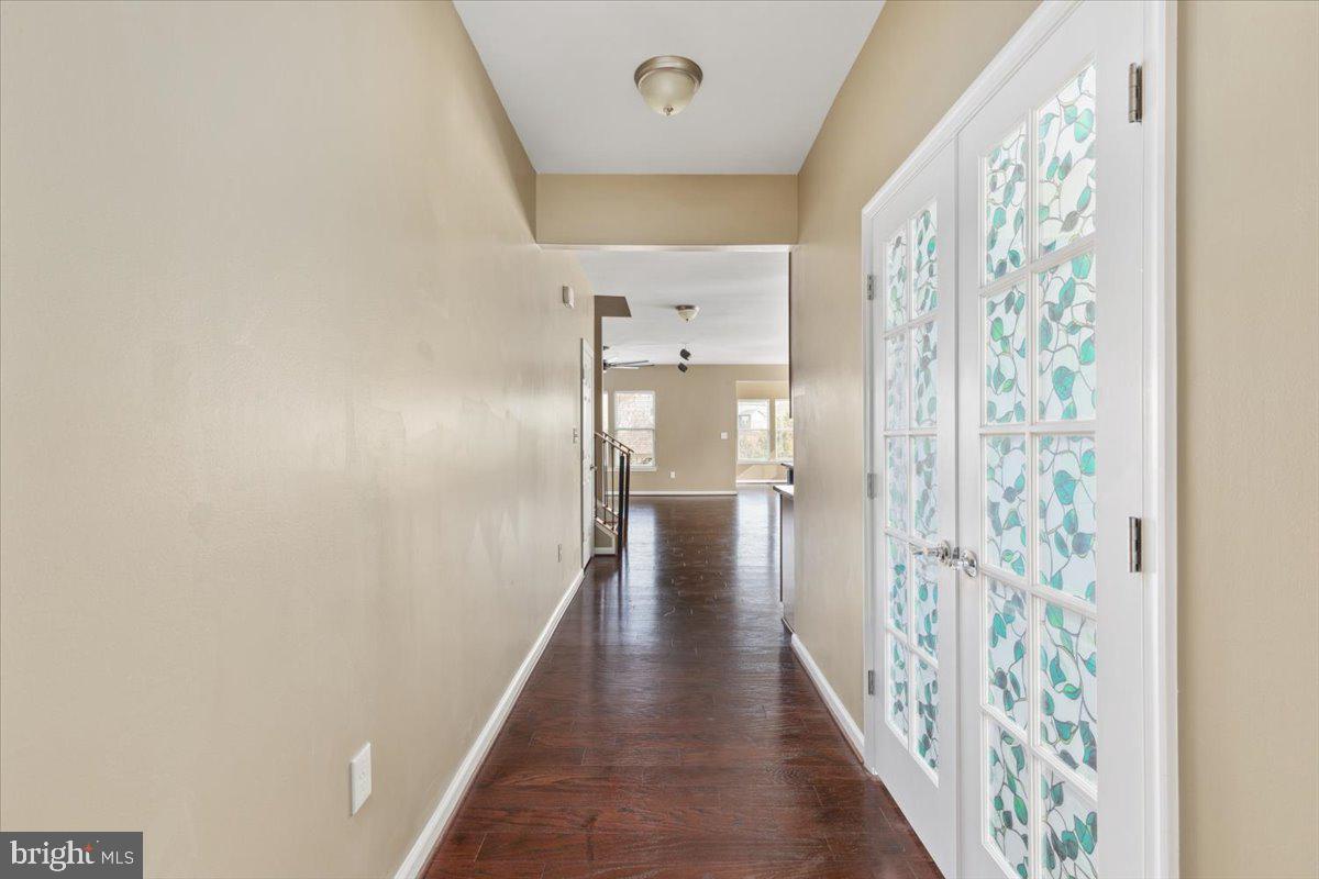 112 NORWICH CT, STEPHENS CITY, Virginia 22655, 6 Bedrooms Bedrooms, ,4 BathroomsBathrooms,Residential,For sale,112 NORWICH CT,VAFV2037992 MLS # VAFV2037992 112 NORWICH CT, STEPHENS CITY, Virginia 22655, 6 Bedrooms Bedrooms, ,4 BathroomsBathrooms,Residential,For sale,112 NORWICH CT,VAFV2037992 MLS # VAFV2037992