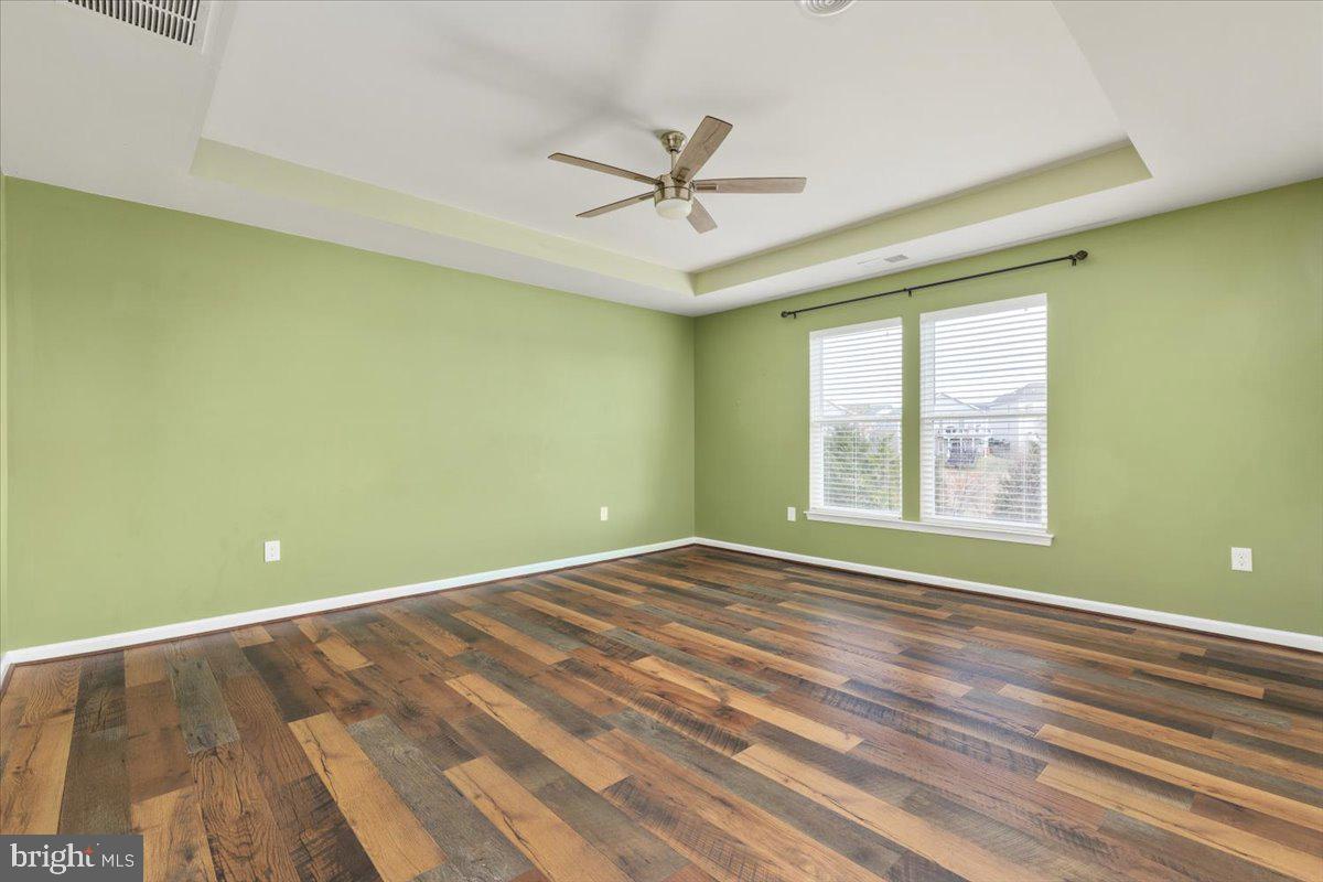 112 NORWICH CT, STEPHENS CITY, Virginia 22655, 6 Bedrooms Bedrooms, ,4 BathroomsBathrooms,Residential,For sale,112 NORWICH CT,VAFV2037992 MLS # VAFV2037992 112 NORWICH CT, STEPHENS CITY, Virginia 22655, 6 Bedrooms Bedrooms, ,4 BathroomsBathrooms,Residential,For sale,112 NORWICH CT,VAFV2037992 MLS # VAFV2037992