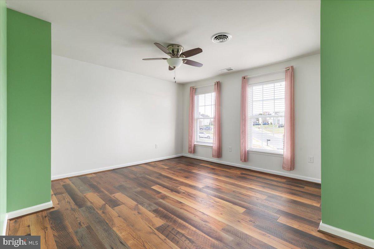 112 NORWICH CT, STEPHENS CITY, Virginia 22655, 6 Bedrooms Bedrooms, ,4 BathroomsBathrooms,Residential,For sale,112 NORWICH CT,VAFV2037992 MLS # VAFV2037992 112 NORWICH CT, STEPHENS CITY, Virginia 22655, 6 Bedrooms Bedrooms, ,4 BathroomsBathrooms,Residential,For sale,112 NORWICH CT,VAFV2037992 MLS # VAFV2037992