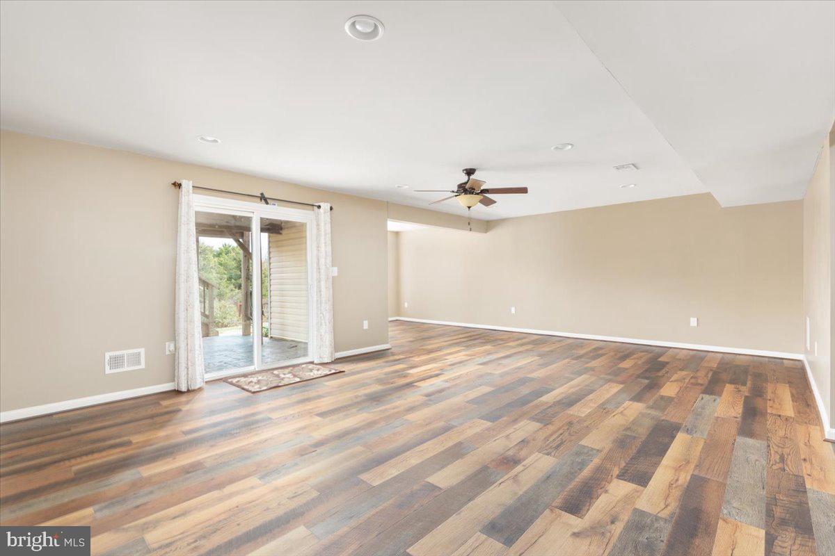 112 NORWICH CT, STEPHENS CITY, Virginia 22655, 6 Bedrooms Bedrooms, ,4 BathroomsBathrooms,Residential,For sale,112 NORWICH CT,VAFV2037992 MLS # VAFV2037992 112 NORWICH CT, STEPHENS CITY, Virginia 22655, 6 Bedrooms Bedrooms, ,4 BathroomsBathrooms,Residential,For sale,112 NORWICH CT,VAFV2037992 MLS # VAFV2037992