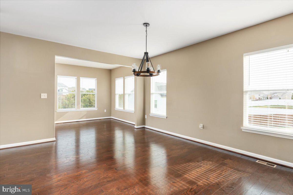 112 NORWICH CT, STEPHENS CITY, Virginia 22655, 6 Bedrooms Bedrooms, ,4 BathroomsBathrooms,Residential,For sale,112 NORWICH CT,VAFV2037992 MLS # VAFV2037992 112 NORWICH CT, STEPHENS CITY, Virginia 22655, 6 Bedrooms Bedrooms, ,4 BathroomsBathrooms,Residential,For sale,112 NORWICH CT,VAFV2037992 MLS # VAFV2037992