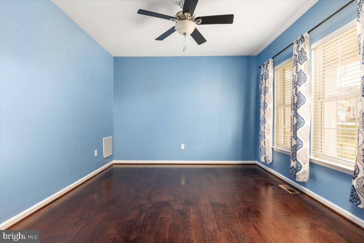 112 NORWICH CT, STEPHENS CITY, Virginia 22655, 6 Bedrooms Bedrooms, ,4 BathroomsBathrooms,Residential,For sale,112 NORWICH CT,VAFV2037992 MLS # VAFV2037992 112 NORWICH CT, STEPHENS CITY, Virginia 22655, 6 Bedrooms Bedrooms, ,4 BathroomsBathrooms,Residential,For sale,112 NORWICH CT,VAFV2037992 MLS # VAFV2037992