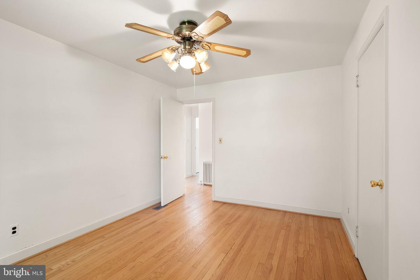 6329 EDGEMOOR LN, ALEXANDRIA, Virginia 22312, 3 Bedrooms Bedrooms, ,2 BathroomsBathrooms,Residential,For sale,6329 EDGEMOOR LN,VAFX2278714 MLS # VAFX2278714 6329 EDGEMOOR LN, ALEXANDRIA, Virginia 22312, 3 Bedrooms Bedrooms, ,2 BathroomsBathrooms,Residential,For sale,6329 EDGEMOOR LN,VAFX2278714 MLS # VAFX2278714