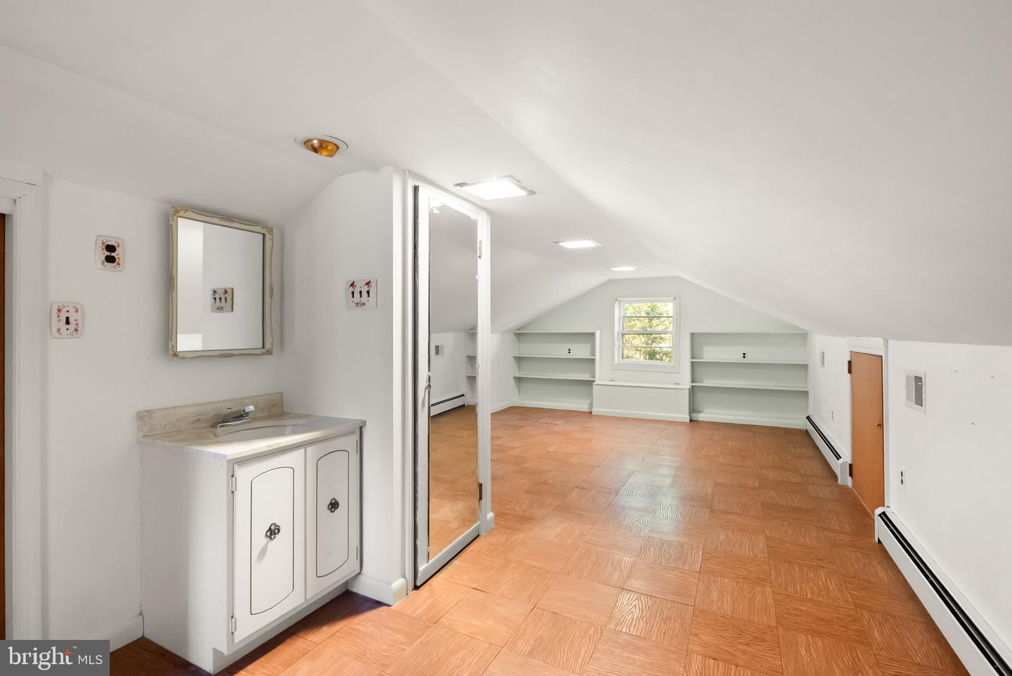 6329 EDGEMOOR LN, ALEXANDRIA, Virginia 22312, 3 Bedrooms Bedrooms, ,2 BathroomsBathrooms,Residential,For sale,6329 EDGEMOOR LN,VAFX2278714 MLS # VAFX2278714 6329 EDGEMOOR LN, ALEXANDRIA, Virginia 22312, 3 Bedrooms Bedrooms, ,2 BathroomsBathrooms,Residential,For sale,6329 EDGEMOOR LN,VAFX2278714 MLS # VAFX2278714