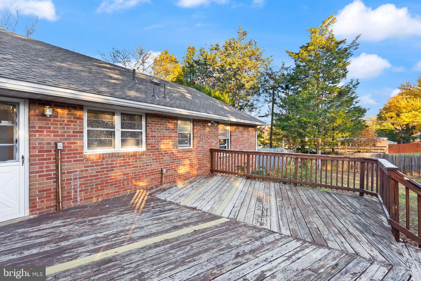 6329 EDGEMOOR LN, ALEXANDRIA, Virginia 22312, 3 Bedrooms Bedrooms, ,2 BathroomsBathrooms,Residential,For sale,6329 EDGEMOOR LN,VAFX2278714 MLS # VAFX2278714 6329 EDGEMOOR LN, ALEXANDRIA, Virginia 22312, 3 Bedrooms Bedrooms, ,2 BathroomsBathrooms,Residential,For sale,6329 EDGEMOOR LN,VAFX2278714 MLS # VAFX2278714