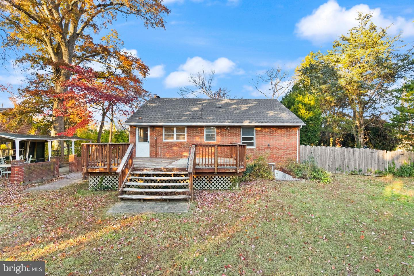 6329 EDGEMOOR LN, ALEXANDRIA, Virginia 22312, 3 Bedrooms Bedrooms, ,2 BathroomsBathrooms,Residential,For sale,6329 EDGEMOOR LN,VAFX2278714 MLS # VAFX2278714 6329 EDGEMOOR LN, ALEXANDRIA, Virginia 22312, 3 Bedrooms Bedrooms, ,2 BathroomsBathrooms,Residential,For sale,6329 EDGEMOOR LN,VAFX2278714 MLS # VAFX2278714