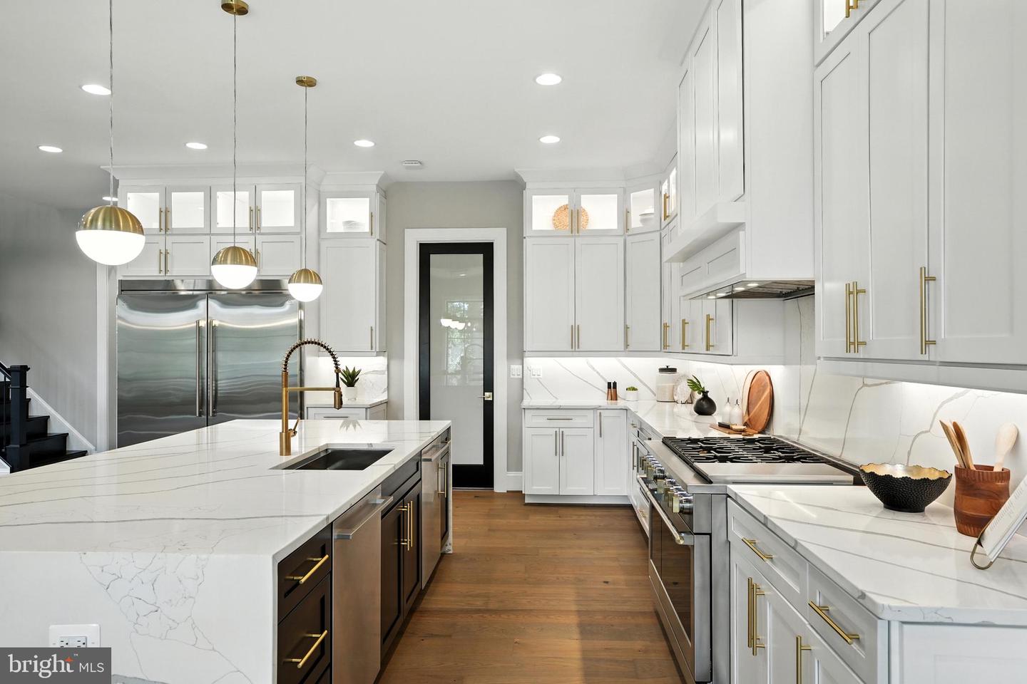 1321 HUNTER MILL RD, VIENNA, Virginia 22182, 7 Bedrooms Bedrooms, ,6 BathroomsBathrooms,Residential,For sale,1321 HUNTER MILL RD,VAFX2278716 MLS # VAFX2278716 1321 HUNTER MILL RD, VIENNA, Virginia 22182, 7 Bedrooms Bedrooms, ,6 BathroomsBathrooms,Residential,For sale,1321 HUNTER MILL RD,VAFX2278716 MLS # VAFX2278716