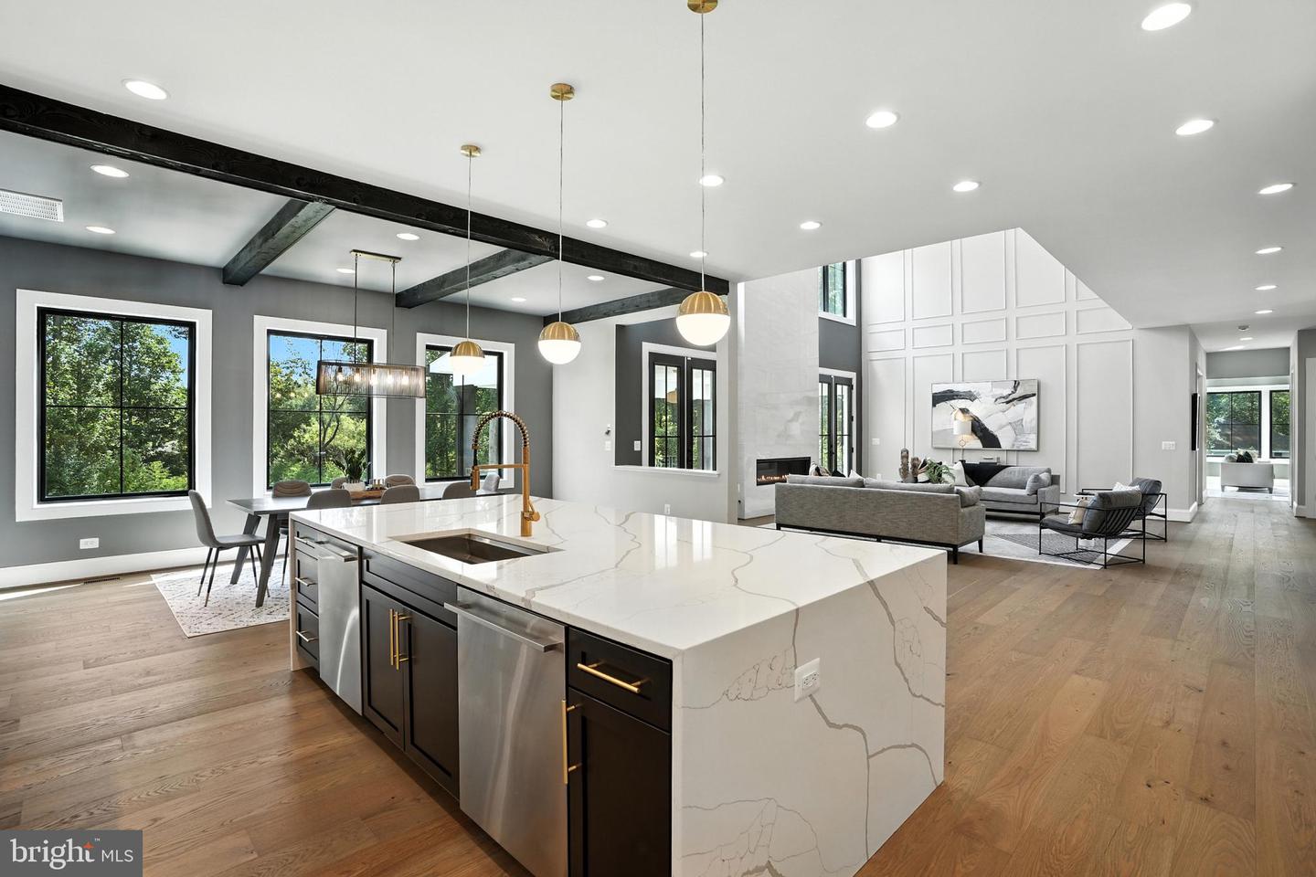 1321 HUNTER MILL RD, VIENNA, Virginia 22182, 7 Bedrooms Bedrooms, ,6 BathroomsBathrooms,Residential,For sale,1321 HUNTER MILL RD,VAFX2278716 MLS # VAFX2278716 1321 HUNTER MILL RD, VIENNA, Virginia 22182, 7 Bedrooms Bedrooms, ,6 BathroomsBathrooms,Residential,For sale,1321 HUNTER MILL RD,VAFX2278716 MLS # VAFX2278716