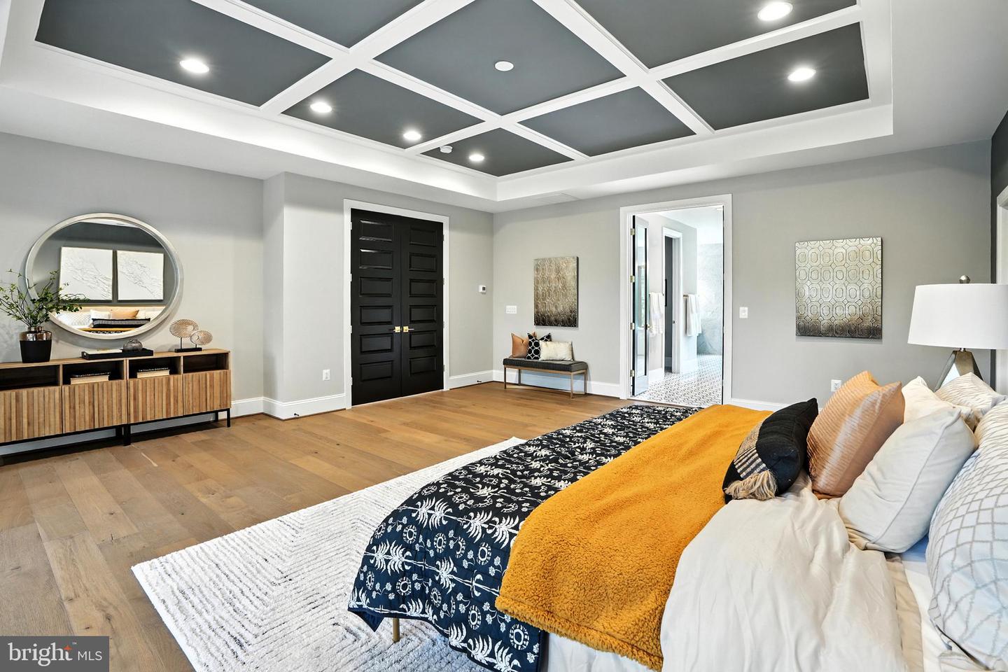 1321 HUNTER MILL RD, VIENNA, Virginia 22182, 7 Bedrooms Bedrooms, ,6 BathroomsBathrooms,Residential,For sale,1321 HUNTER MILL RD,VAFX2278716 MLS # VAFX2278716 1321 HUNTER MILL RD, VIENNA, Virginia 22182, 7 Bedrooms Bedrooms, ,6 BathroomsBathrooms,Residential,For sale,1321 HUNTER MILL RD,VAFX2278716 MLS # VAFX2278716