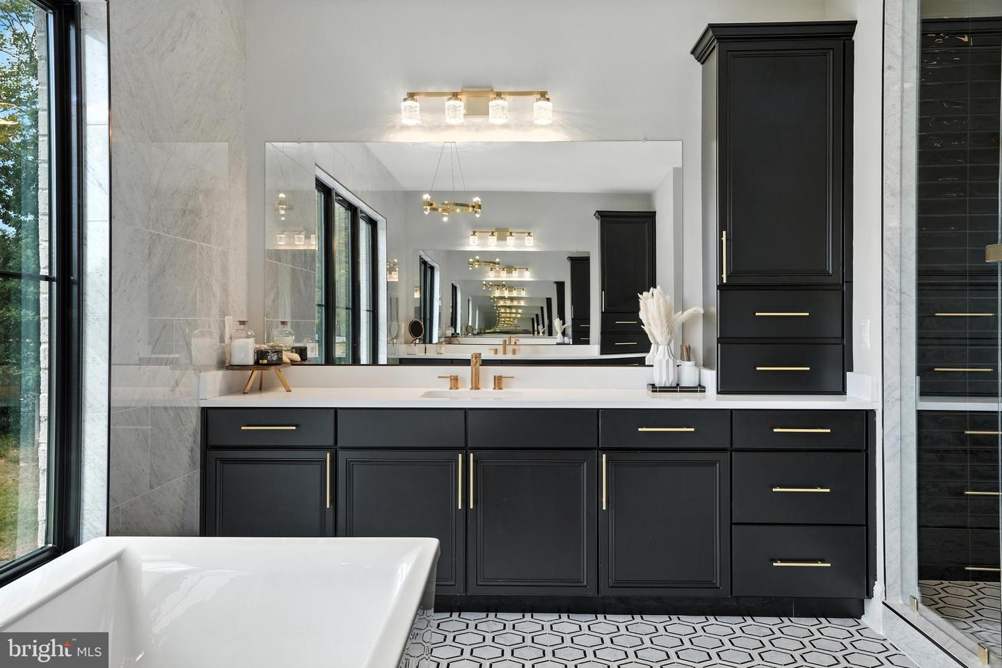 1321 HUNTER MILL RD, VIENNA, Virginia 22182, 7 Bedrooms Bedrooms, ,6 BathroomsBathrooms,Residential,For sale,1321 HUNTER MILL RD,VAFX2278716 MLS # VAFX2278716 1321 HUNTER MILL RD, VIENNA, Virginia 22182, 7 Bedrooms Bedrooms, ,6 BathroomsBathrooms,Residential,For sale,1321 HUNTER MILL RD,VAFX2278716 MLS # VAFX2278716