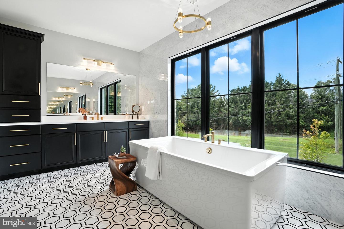 1321 HUNTER MILL RD, VIENNA, Virginia 22182, 7 Bedrooms Bedrooms, ,6 BathroomsBathrooms,Residential,For sale,1321 HUNTER MILL RD,VAFX2278716 MLS # VAFX2278716 1321 HUNTER MILL RD, VIENNA, Virginia 22182, 7 Bedrooms Bedrooms, ,6 BathroomsBathrooms,Residential,For sale,1321 HUNTER MILL RD,VAFX2278716 MLS # VAFX2278716