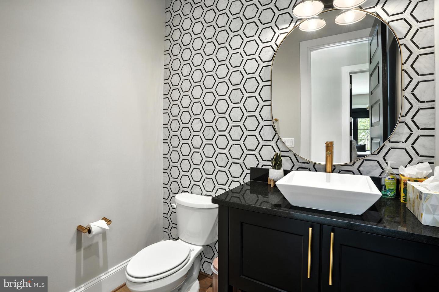 1321 HUNTER MILL RD, VIENNA, Virginia 22182, 7 Bedrooms Bedrooms, ,6 BathroomsBathrooms,Residential,For sale,1321 HUNTER MILL RD,VAFX2278716 MLS # VAFX2278716 1321 HUNTER MILL RD, VIENNA, Virginia 22182, 7 Bedrooms Bedrooms, ,6 BathroomsBathrooms,Residential,For sale,1321 HUNTER MILL RD,VAFX2278716 MLS # VAFX2278716